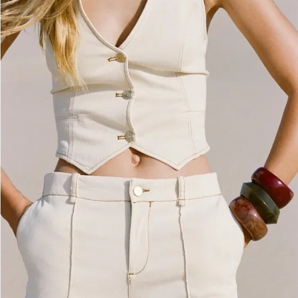 Zara Cream Buttoned Vest Top - Picture 4 of 6